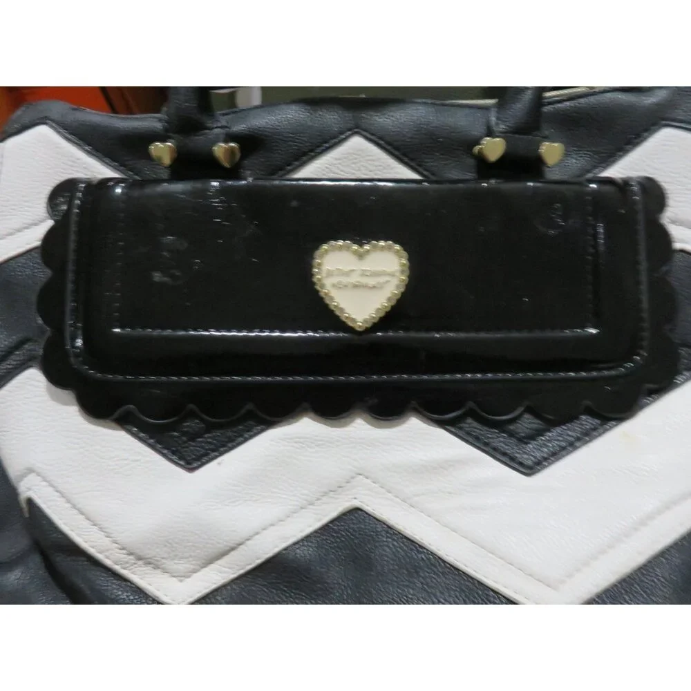 Betsey Johnson Black & White Chevron Accented Tote Large Crossbody Boho Handbag